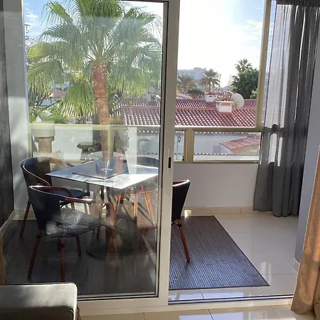 Διαμέρισμα Sunny Near Yumbo And Dunes