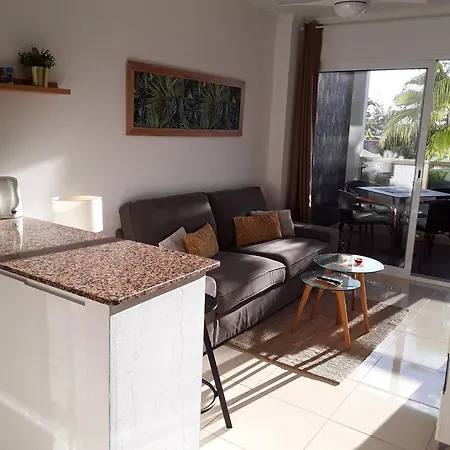 Διαμέρισμα Sunny Near Yumbo And Dunes *